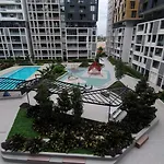 Loft Of Accor Stadium - Pool, Sleeps 6, 3 Beds 2 Baths - No Parties